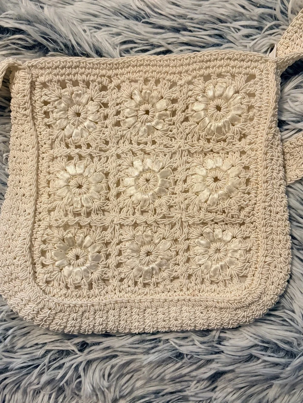 Boho Crochet Shoulder Bag - Picture 4 of 9